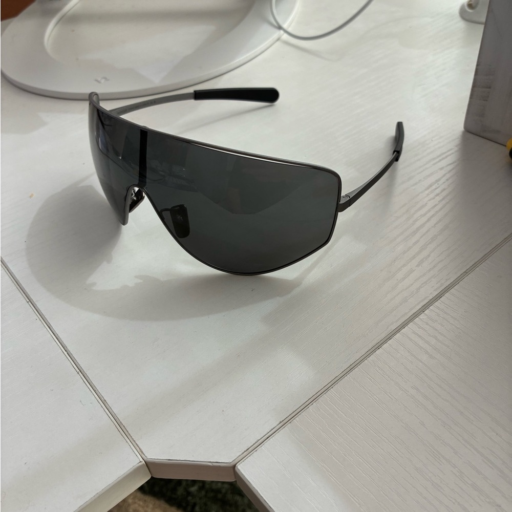 TANIUM PILOT SUNGLASSES